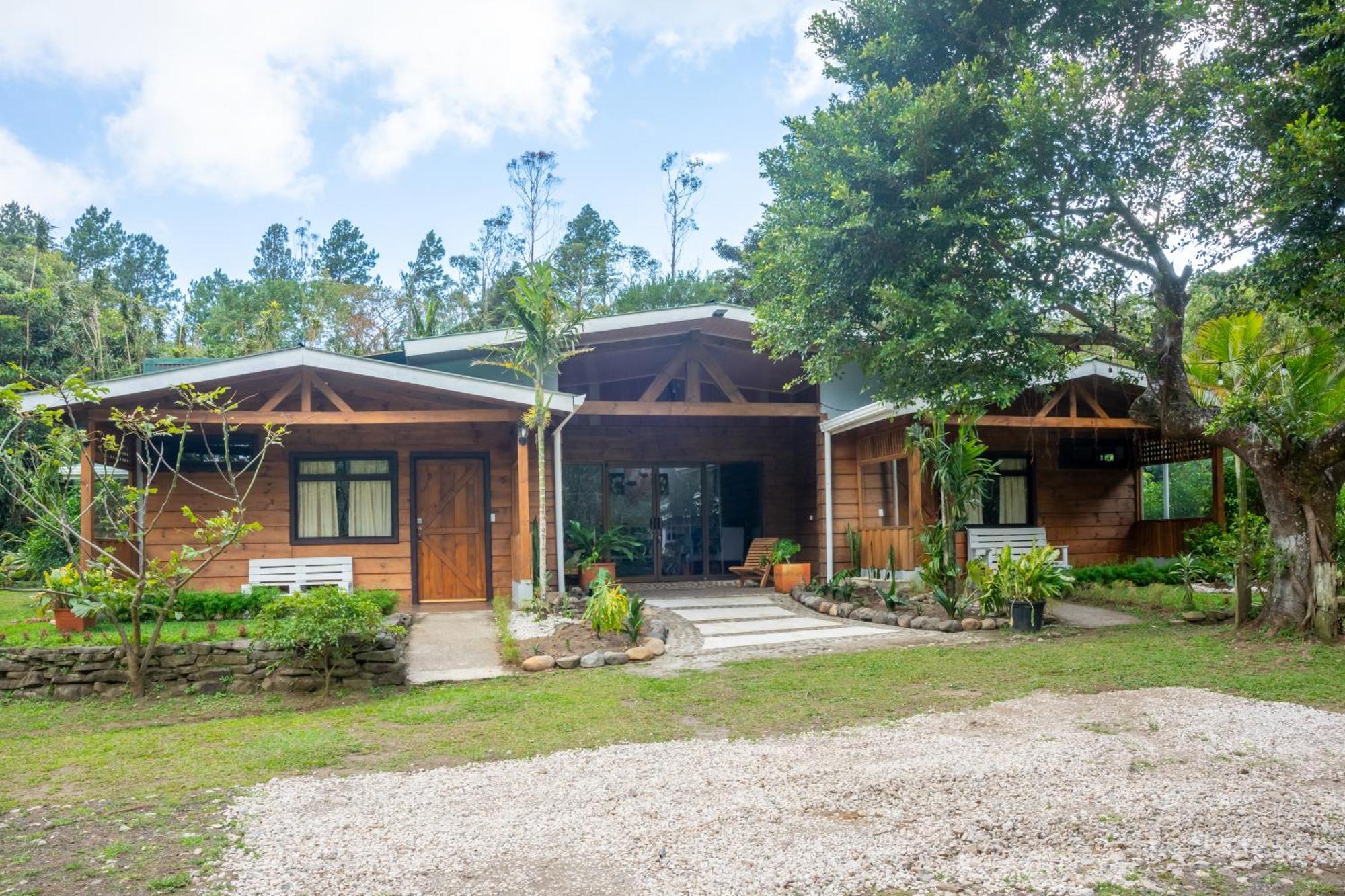 Tierra Buena Countryside Hotel Monteverde Exteriör bild